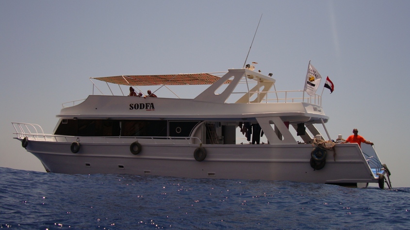 3 Days / 6 Dives Package: 135€ per person
